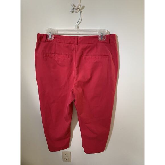 Liz Claiborne Crop Capri Pants Womens Size 8 Hot Pink Golf Mid Rise Pockets Poly - Picture 3 of 6